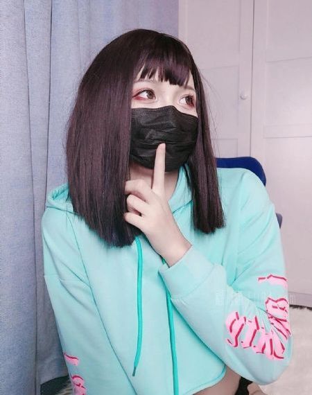 电影可疑的美容院_电影免费观看