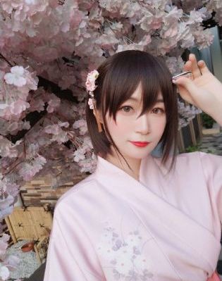 年轻的嫂子三_4K高清完整版