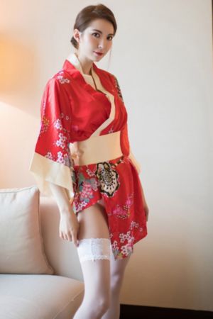 叔叔的女人电影_BD英语神马影院手机在线