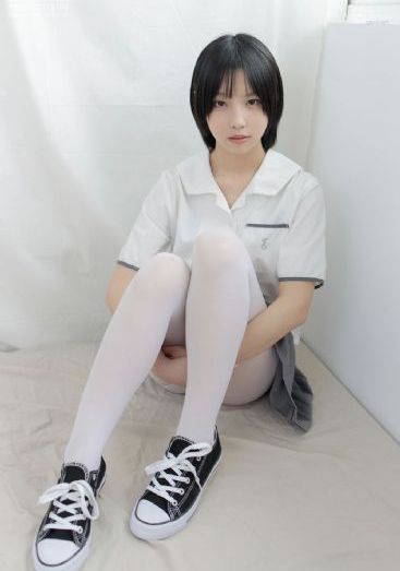 两个人视频免费视频_高清无删减在线观看