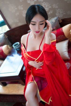 张雪馨私拍极品馒头_DVD免费全集观看