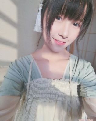 一人上面3人免费观看_DVD在线观看视频