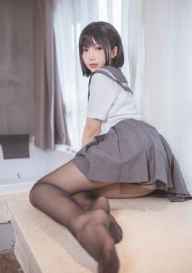 女老师的诱惑_1080日韩电影在线