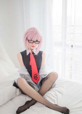 美国伦理女兵人4_DVD在线观看视频