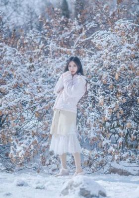 zozzoz女人与zoz_HD在线手机播放